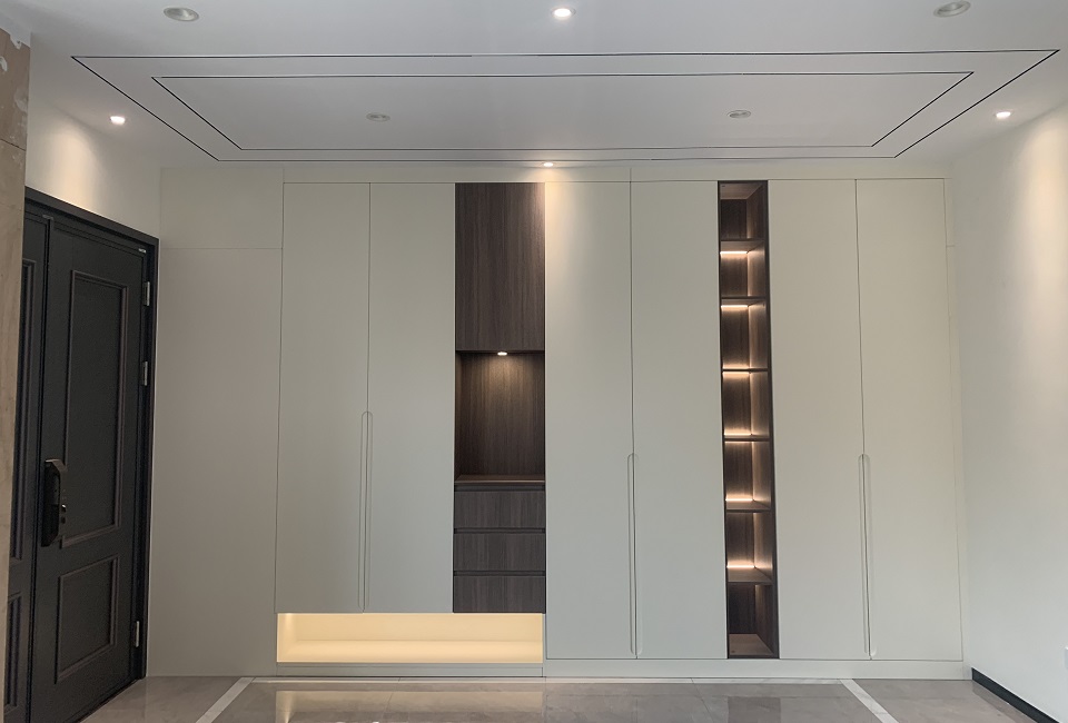 Door Wall Window Real Shot Photos - أولي كاستوم Real Installation