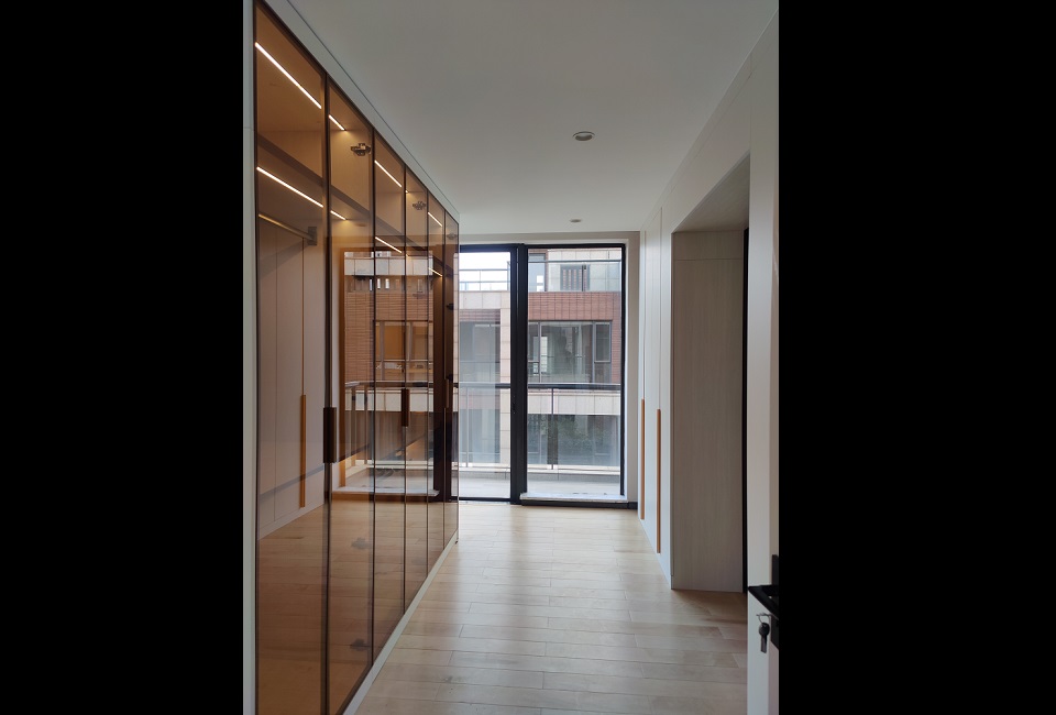 Door Wall Window Real Shot Photos - أولي كاستوم Real Installation