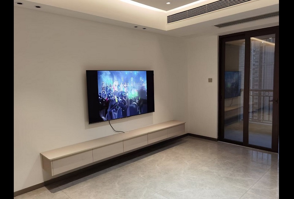 صور غرفة المعيشة والطعام الحقيقية - أولي كاستوم Real Installation