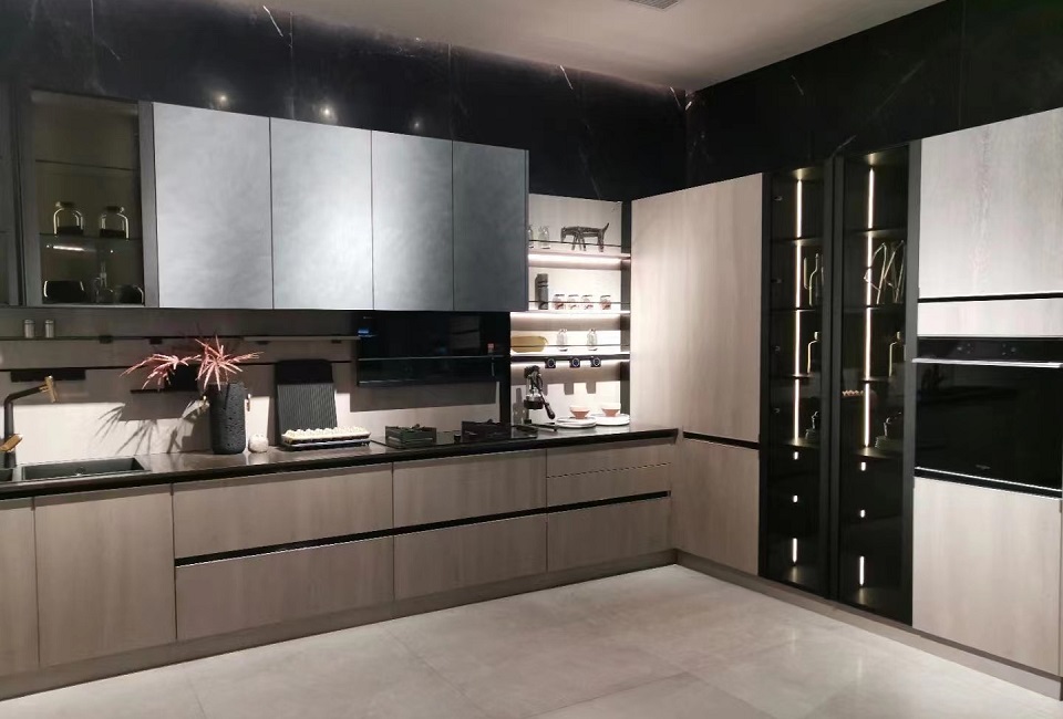 Cabinet Real Shot Photos - OLEE Custom Real Installation