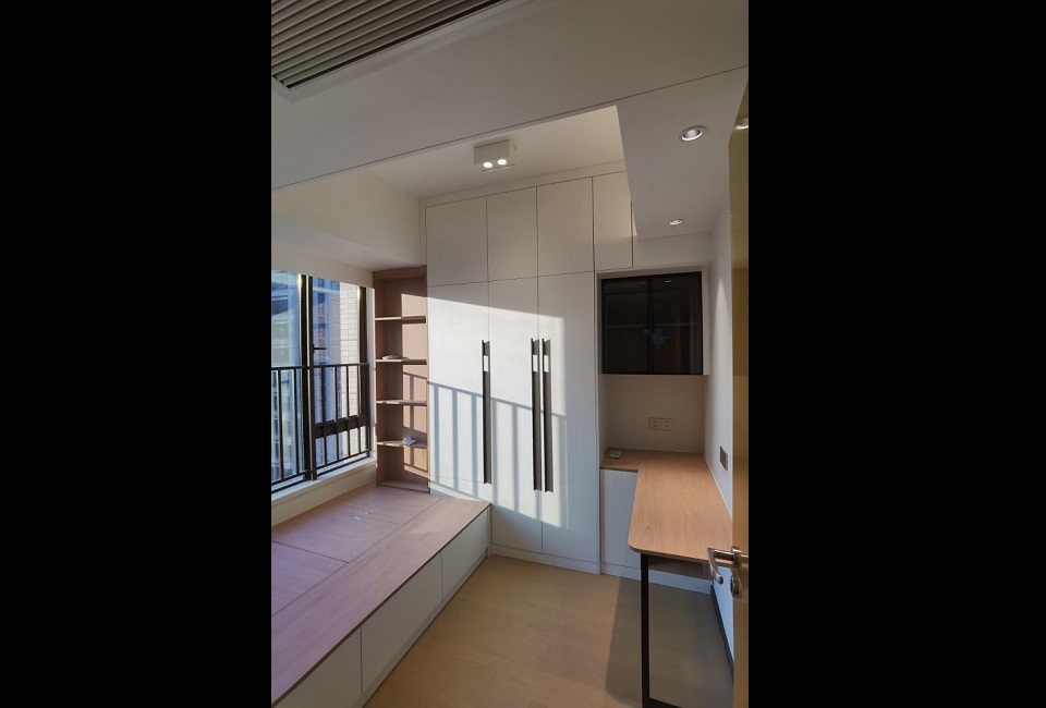 Bedroom Real Shot Photos - OLEE Custom Real Installation